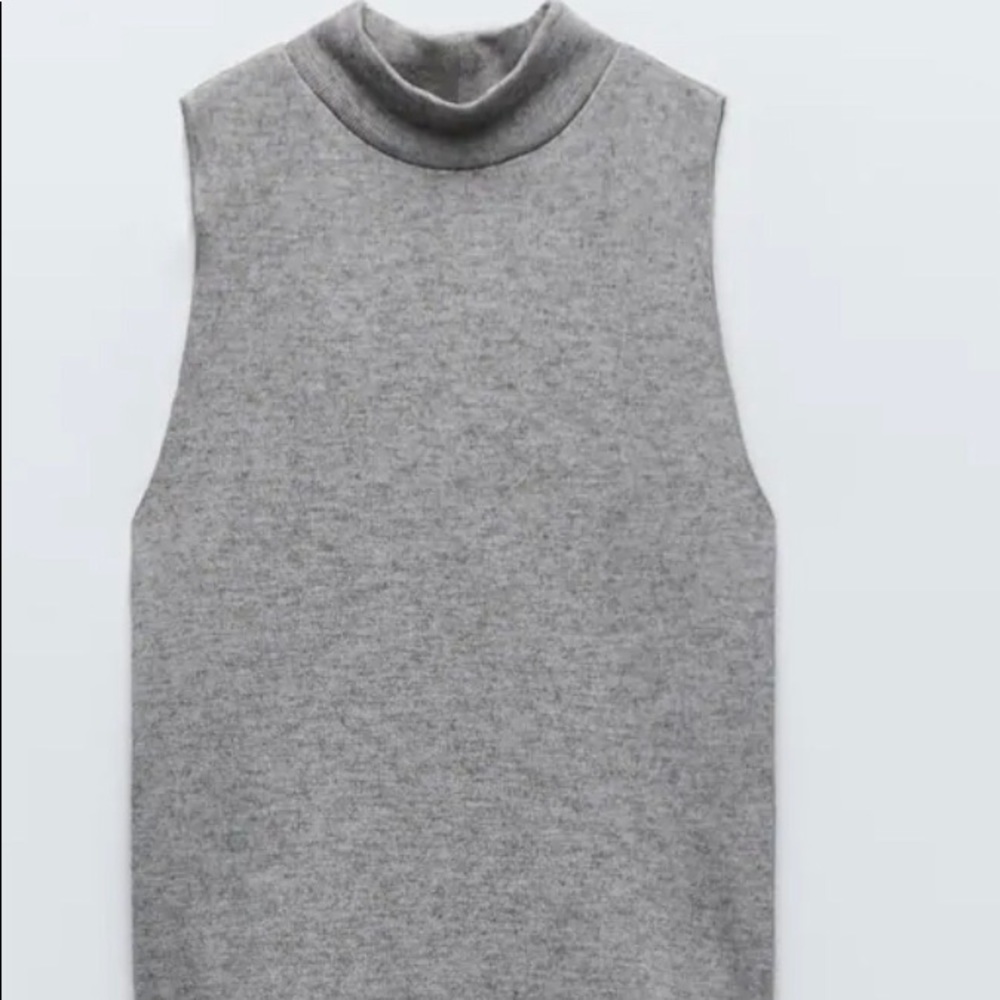 NWT Zara Women’s Sleeveless High-Collar Top